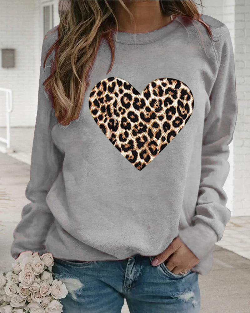 Dames sweatshirt met luipaardprint hart