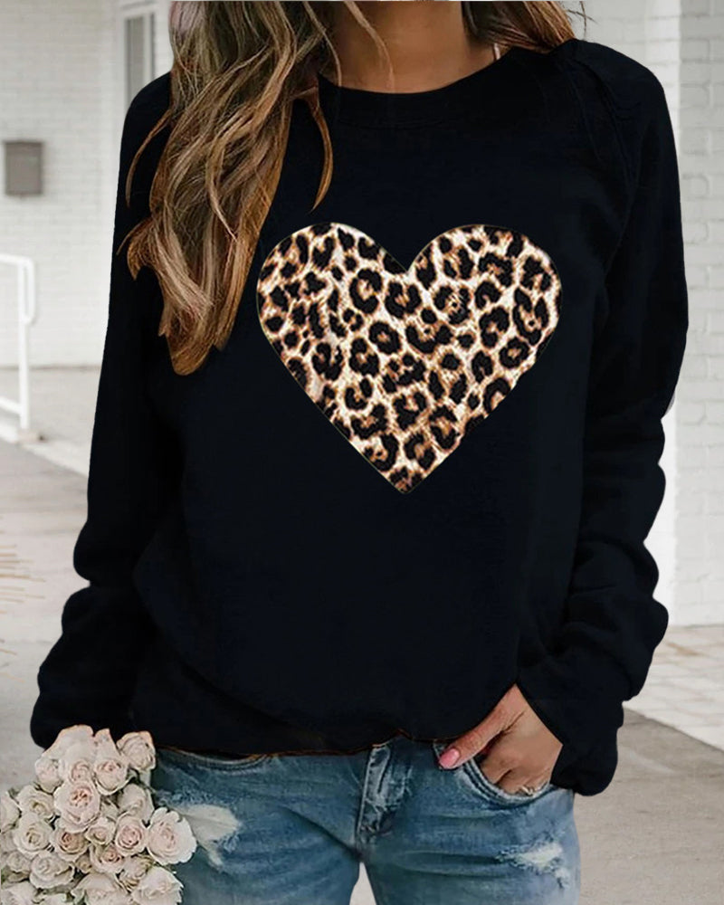 Dames sweatshirt met luipaardprint hart